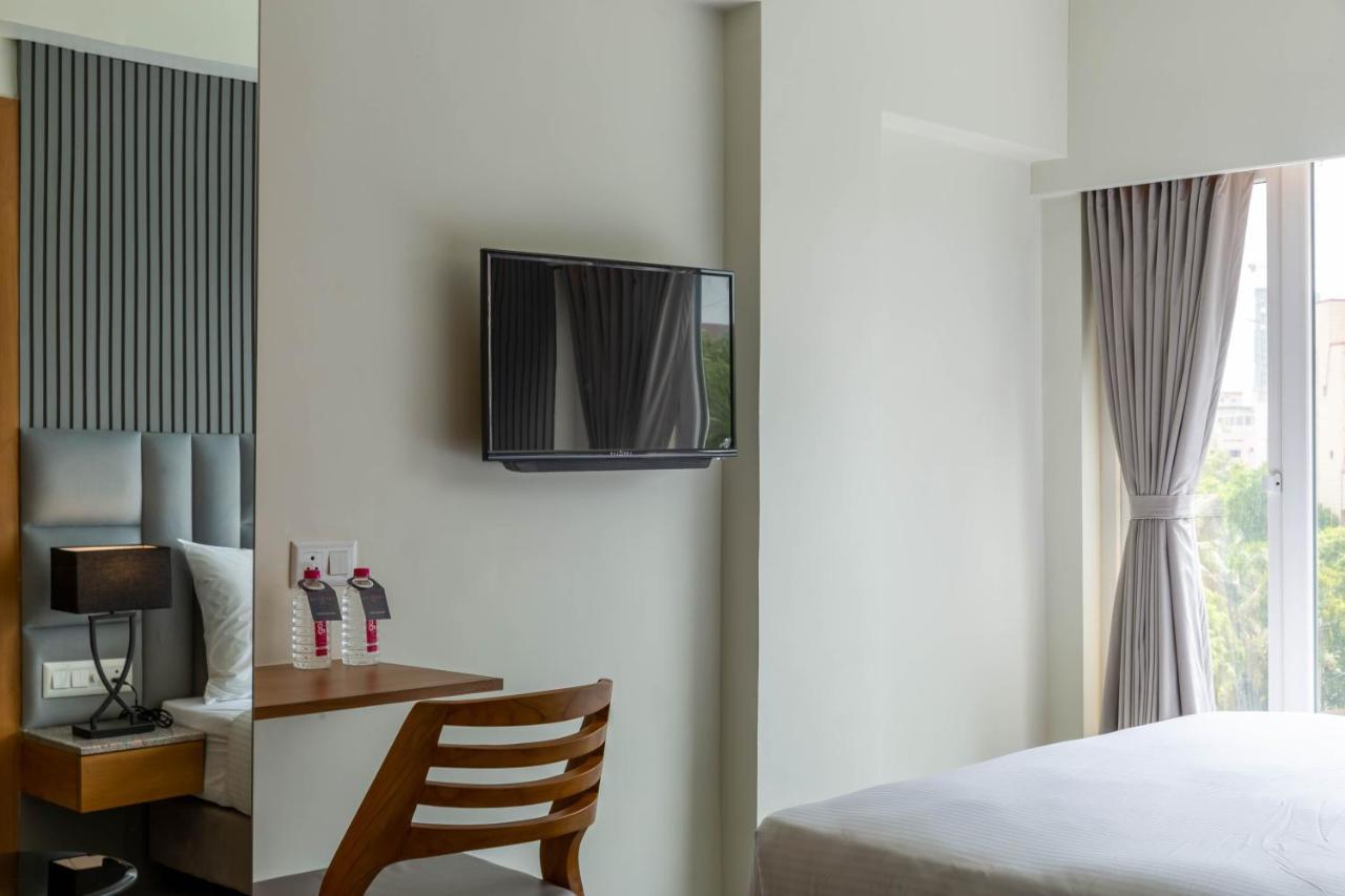 Hotel Nalanda 아흐메다바드 외부 사진