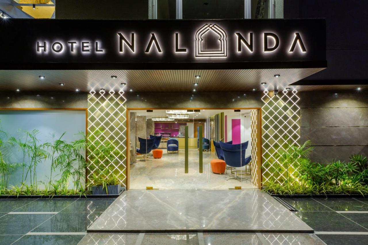Hotel Nalanda 아흐메다바드 외부 사진