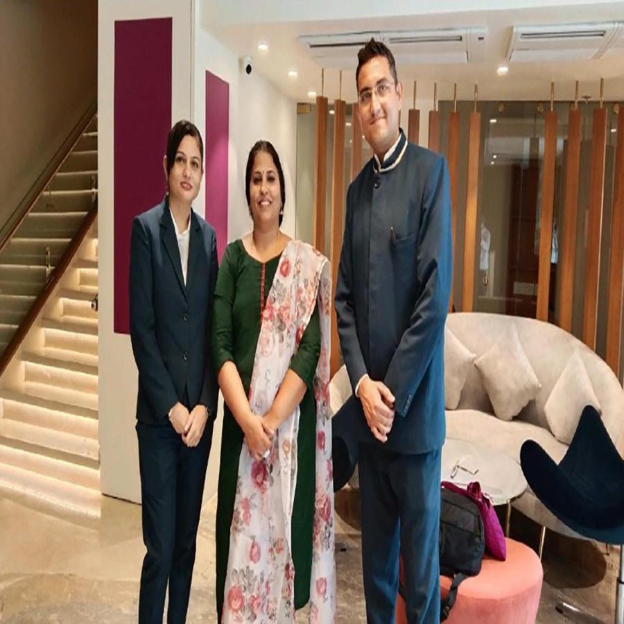 Hotel Nalanda 아흐메다바드 외부 사진